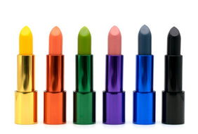 Rossetto Cambia Colore con Cera d’Api, Olio d’Oliva, Aloe & Vitamina E
