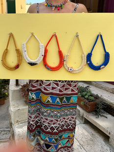 Collana Collezione Intrecci 2- Macramé e Spilla in ceramica fatta a mano